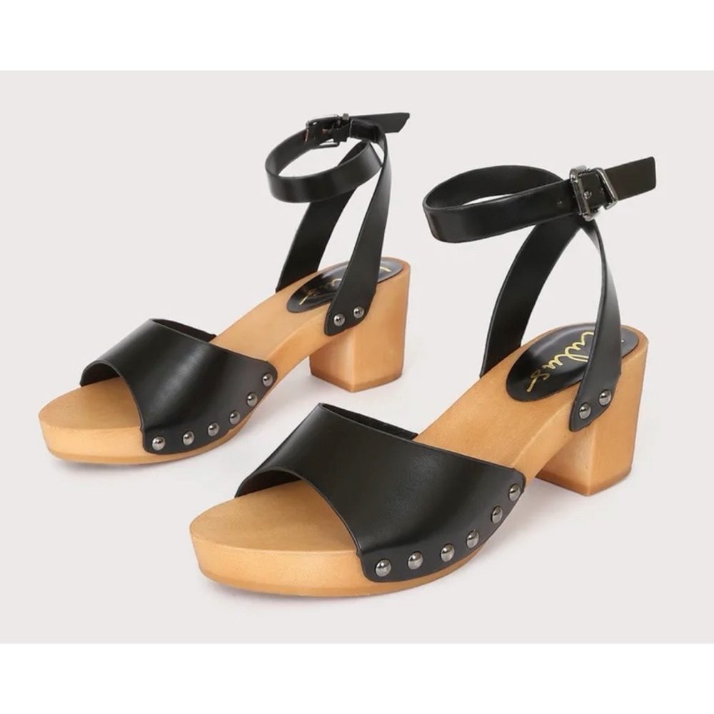 LULU’S NWOT Sansa Black Ankle Strap Platform Sandals Size 6.5